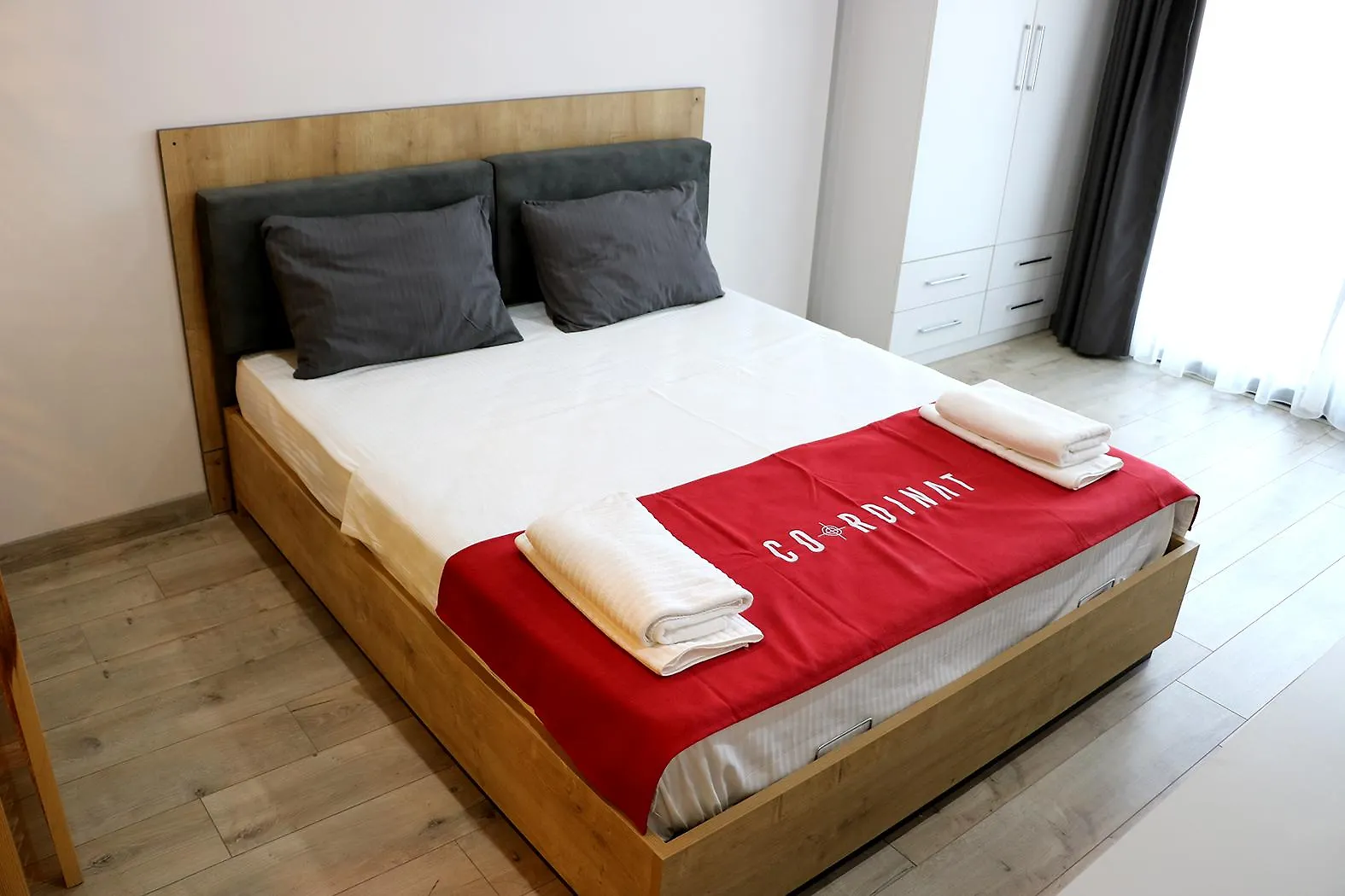 Coordinat Suits Izmir 0*,