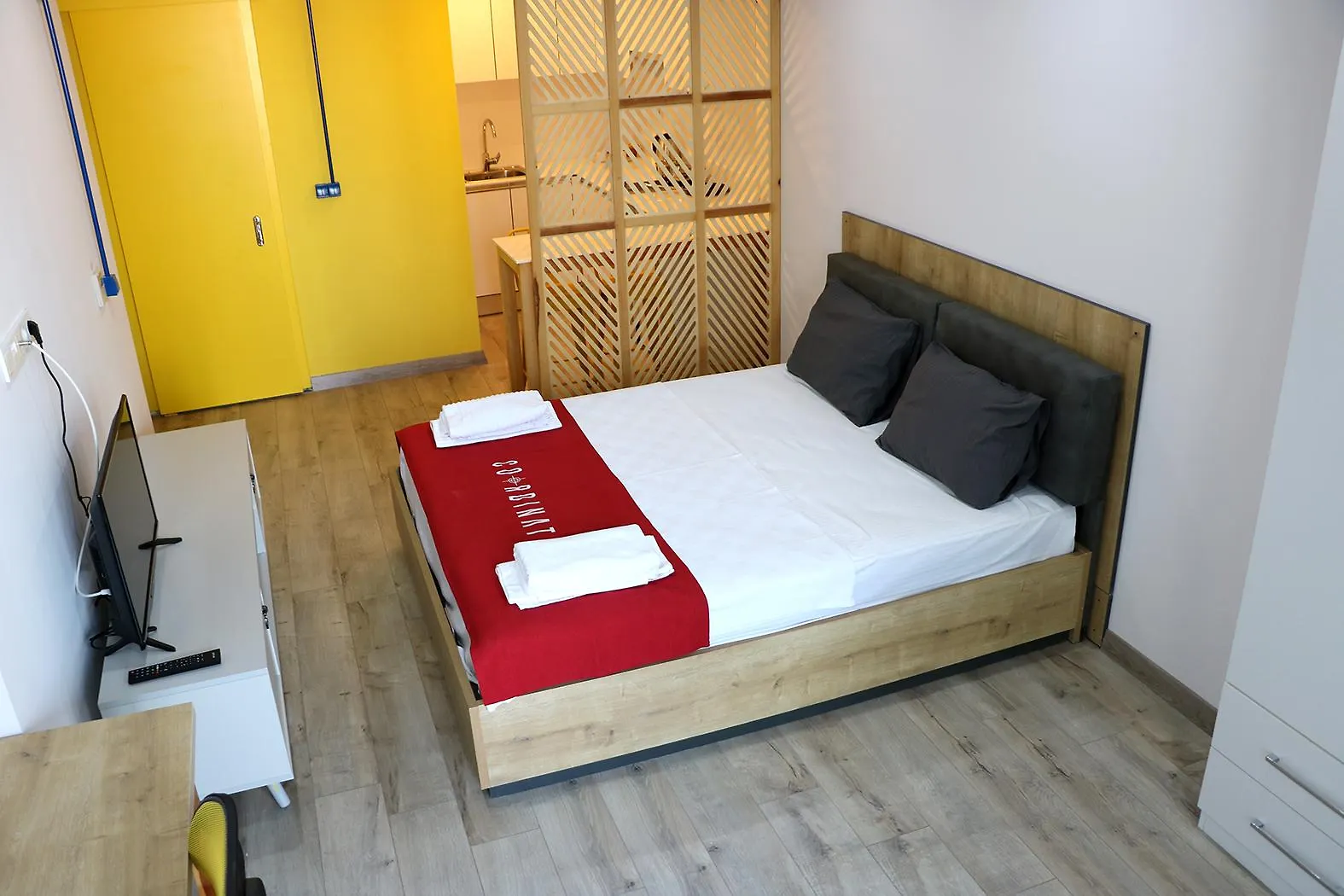 Coordinat Suits Izmir Apartment