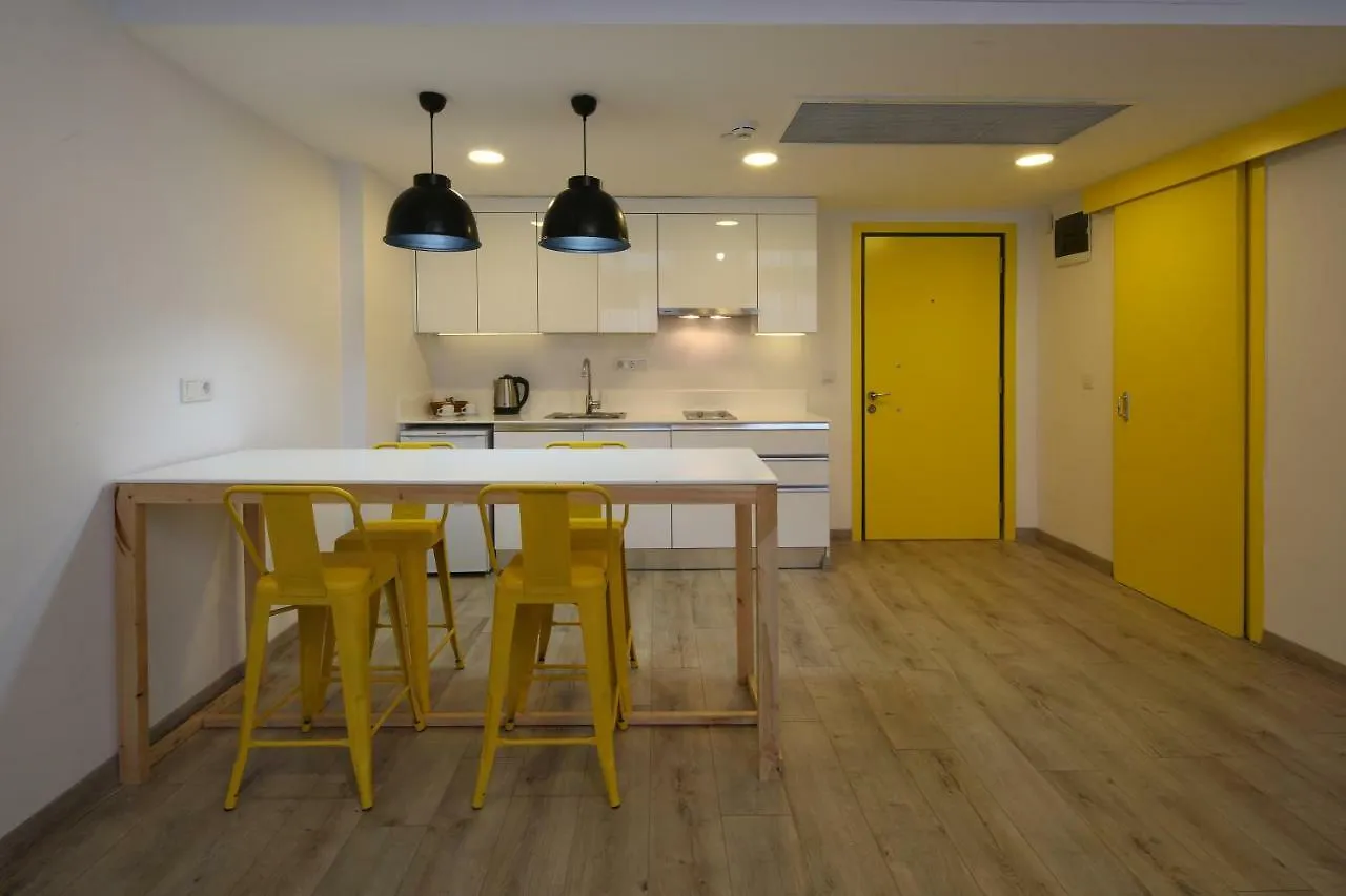 Apartment Coordinat Suits Izmir